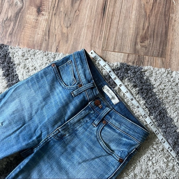 Madewell 9" High-Rise Skinny Jeans: Destructed-Hem Edition - Picture 12 of 13
